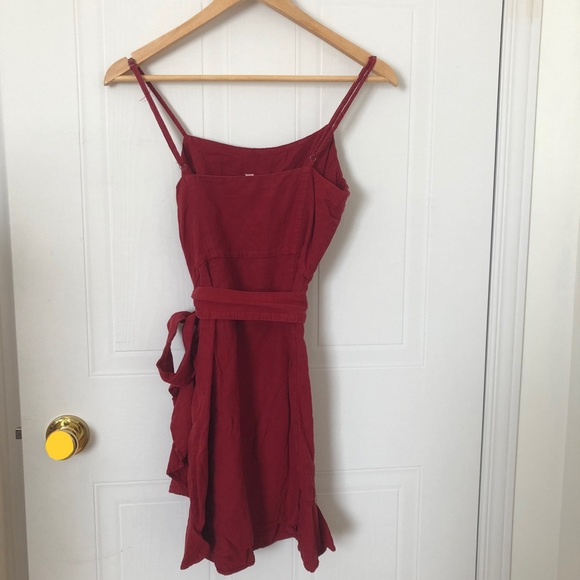 Zara Red Front Tie Dress - Picture 2 of 2